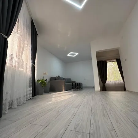 Casa Sofia 홈스테이 Două Mai
